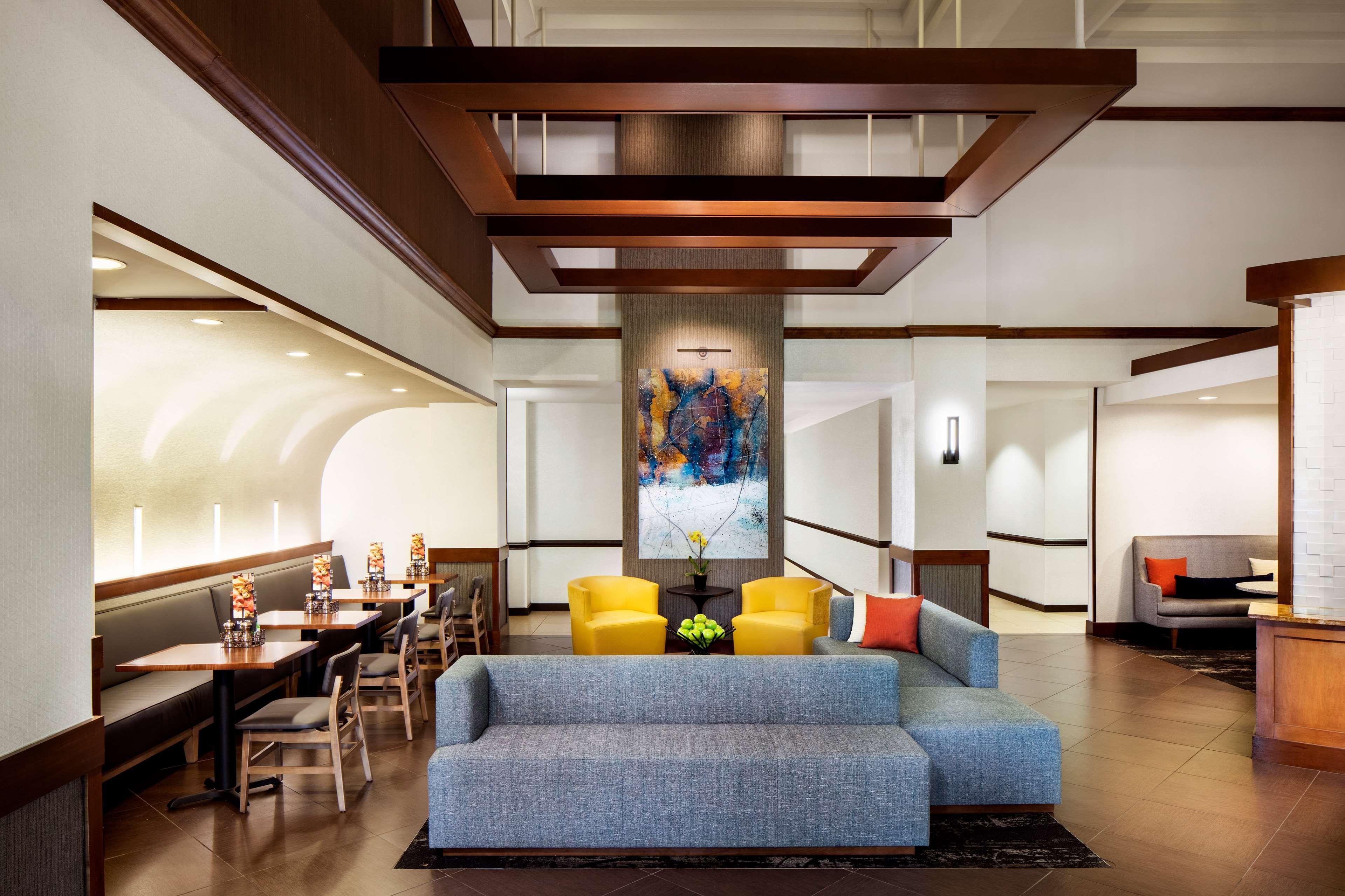 Hyatt Place Greenville/Haywood Экстерьер фото