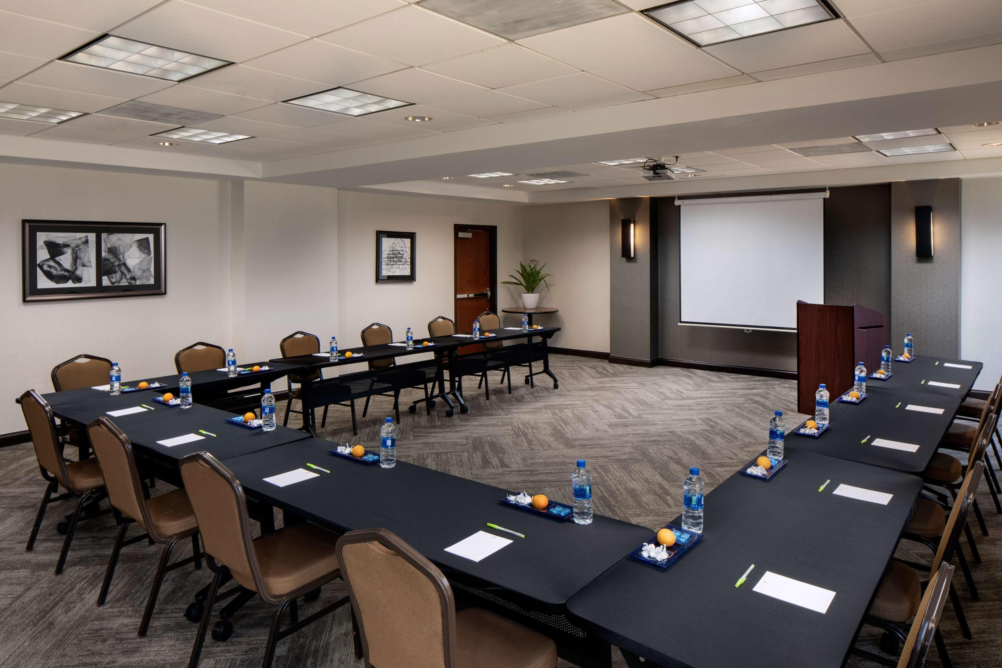 Hyatt Place Greenville/Haywood Экстерьер фото