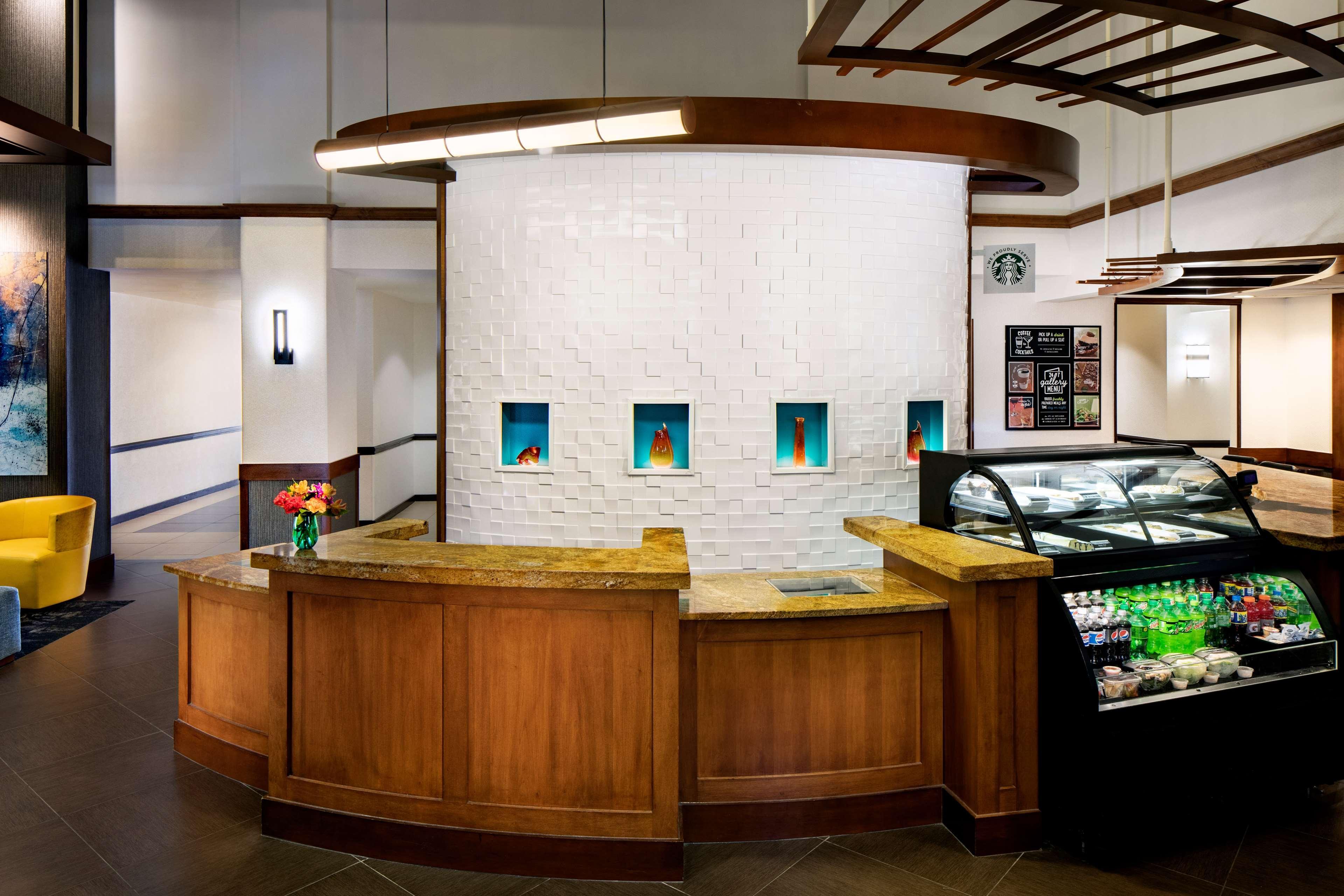 Hyatt Place Greenville/Haywood Экстерьер фото