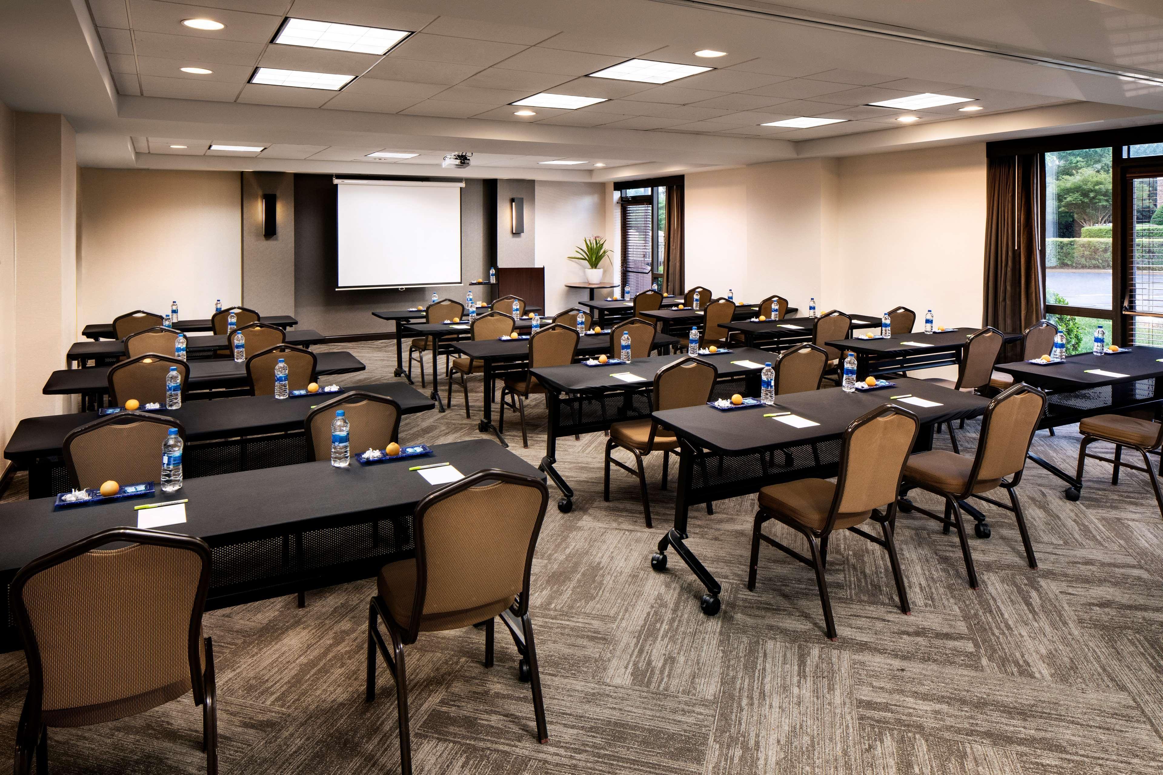 Hyatt Place Greenville/Haywood Экстерьер фото