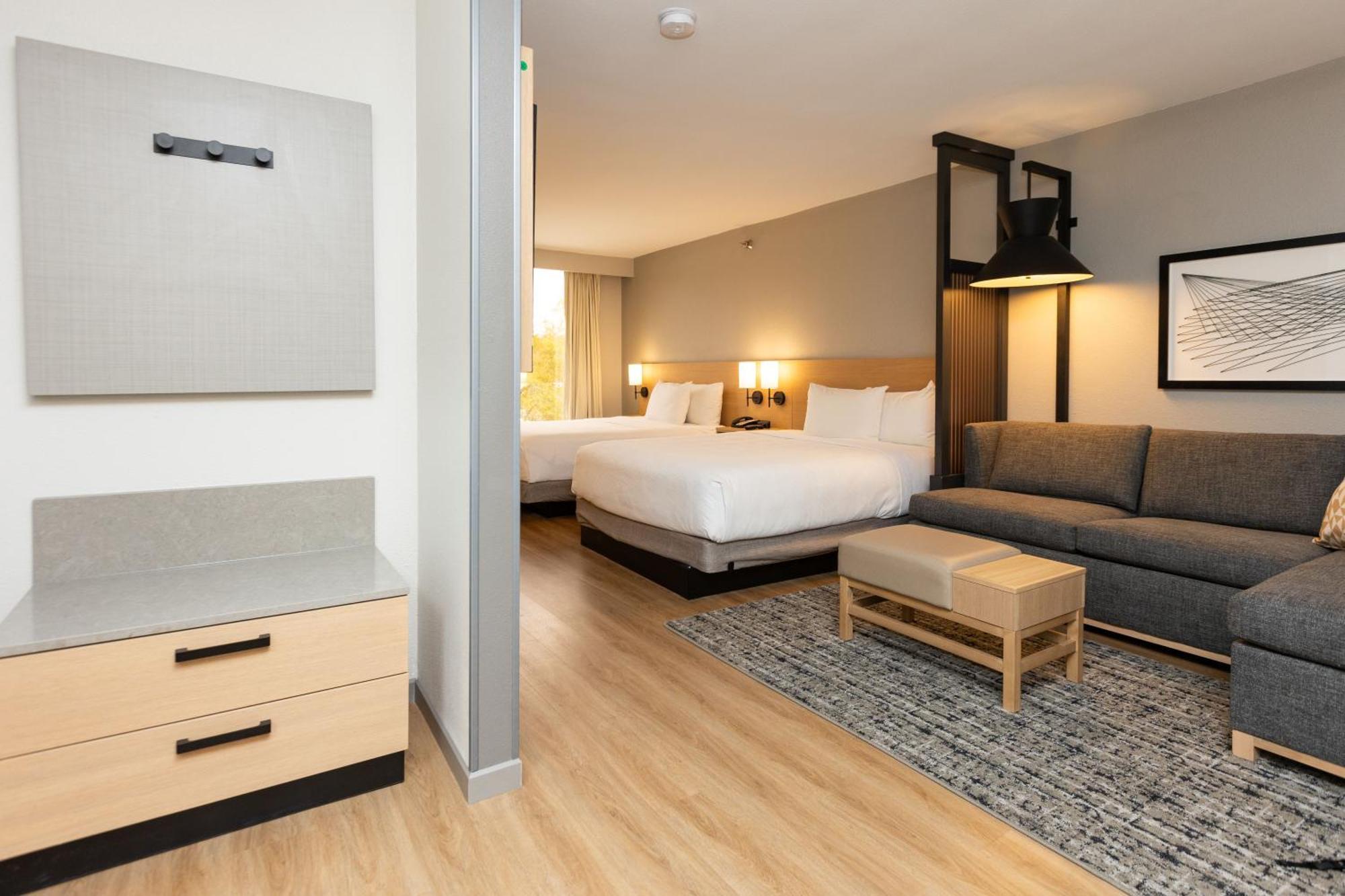 Hyatt Place Greenville/Haywood Экстерьер фото