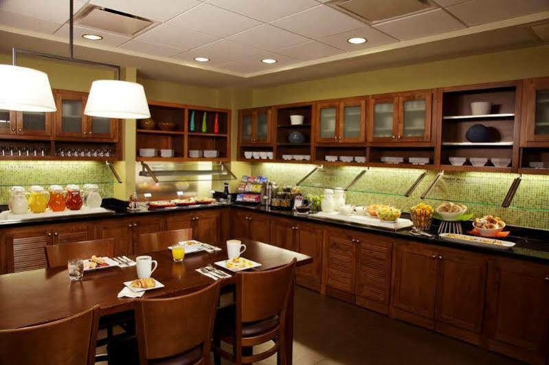 Hyatt Place Greenville/Haywood Экстерьер фото